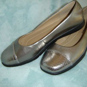 Silver Tone Flats - New, Never Worn